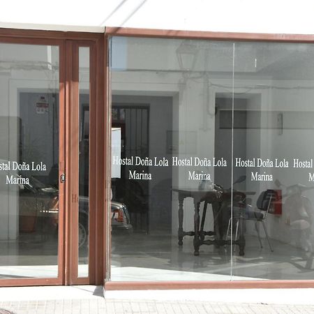 Hostal Dona Lola Marina Zahara de los Atunes Exterior foto